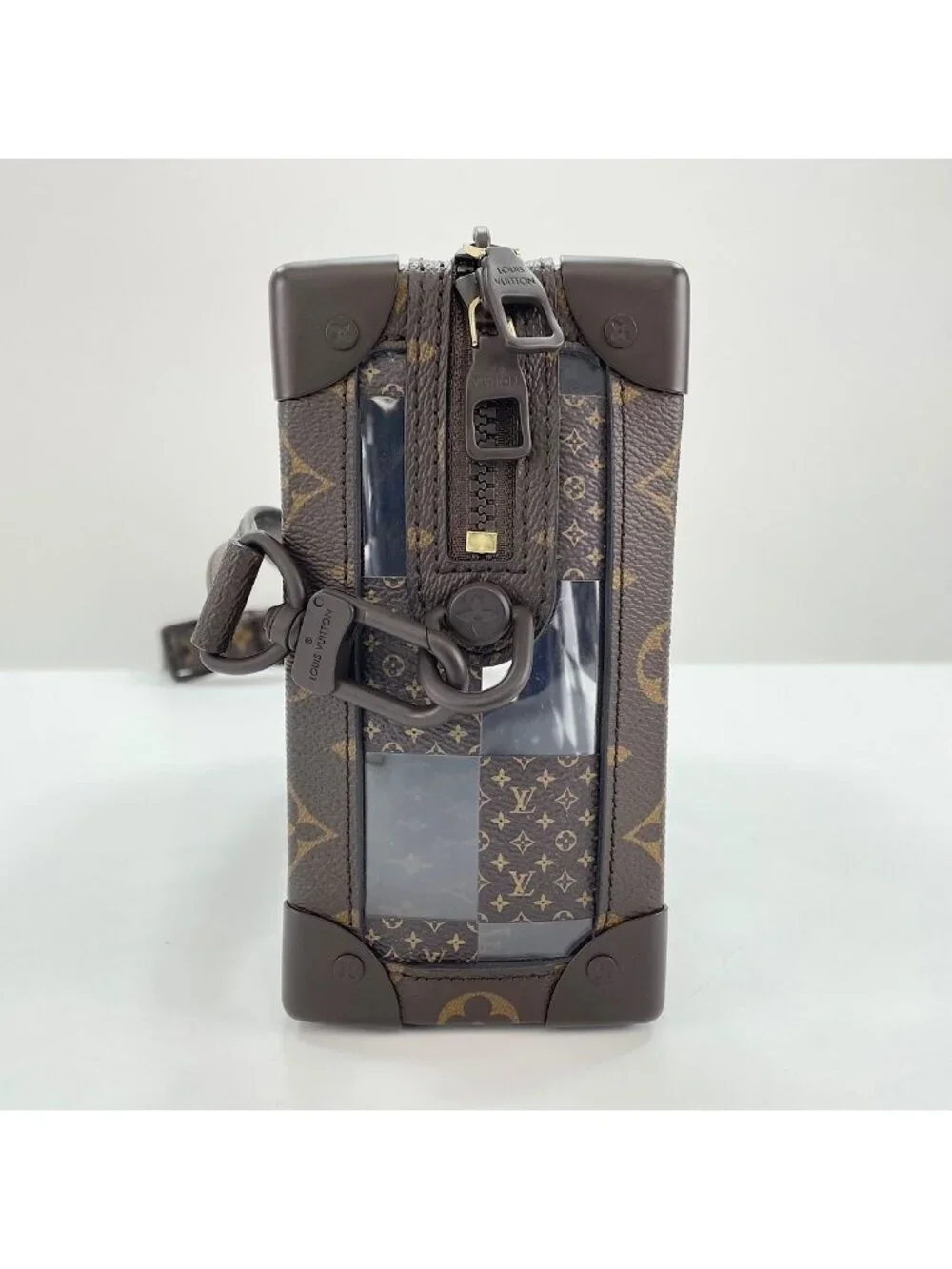 Louis Vuitton Shoulder Bag Slim Soft Trunk